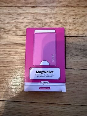 MagWallet Phone Wallet in Purple